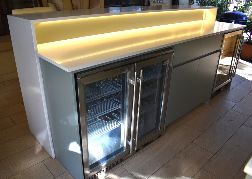 Custom Home Bar Designs